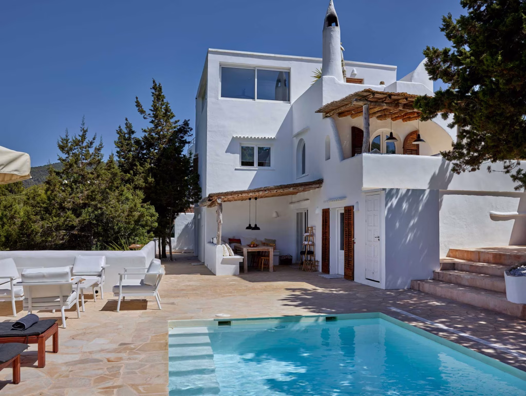Can Furnet – villa met spectaculair uitzicht en veel renovatiepotentieel op Ibiza
